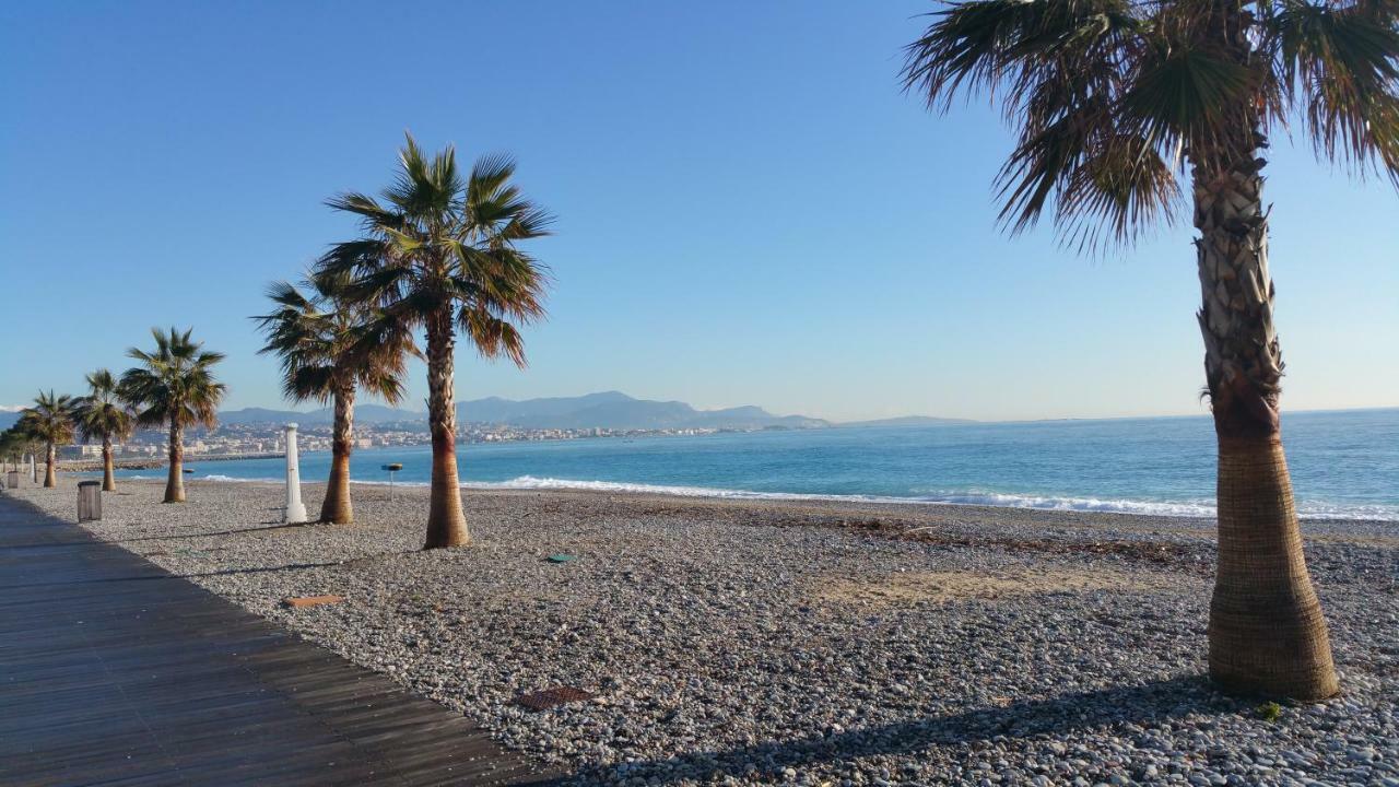Residence Cap Azur Appartement 228 Villeneuve-Loubet Exterior foto